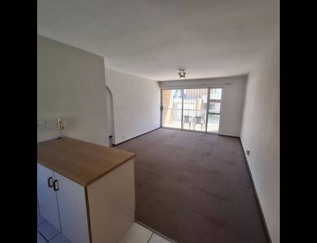 2 BEDROOM APARTMENT FOR SALE IN DURBANVILLE CENTRAL